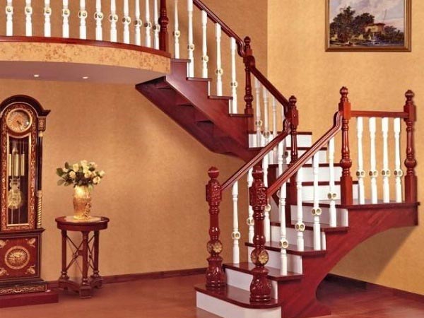 值得收藏的实用阁楼楼梯设计